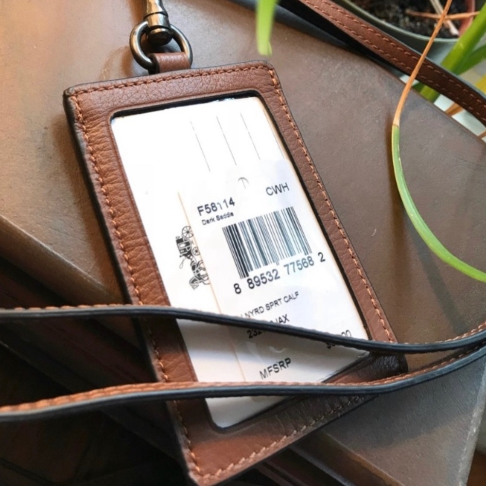 Authentic Coach Calf leather sport lanyard/Cd/ID - Picture 4 of 7